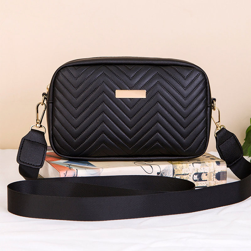 Summer Quilt - Minimalist Mini Fashionable Quilted Crossbody Bag