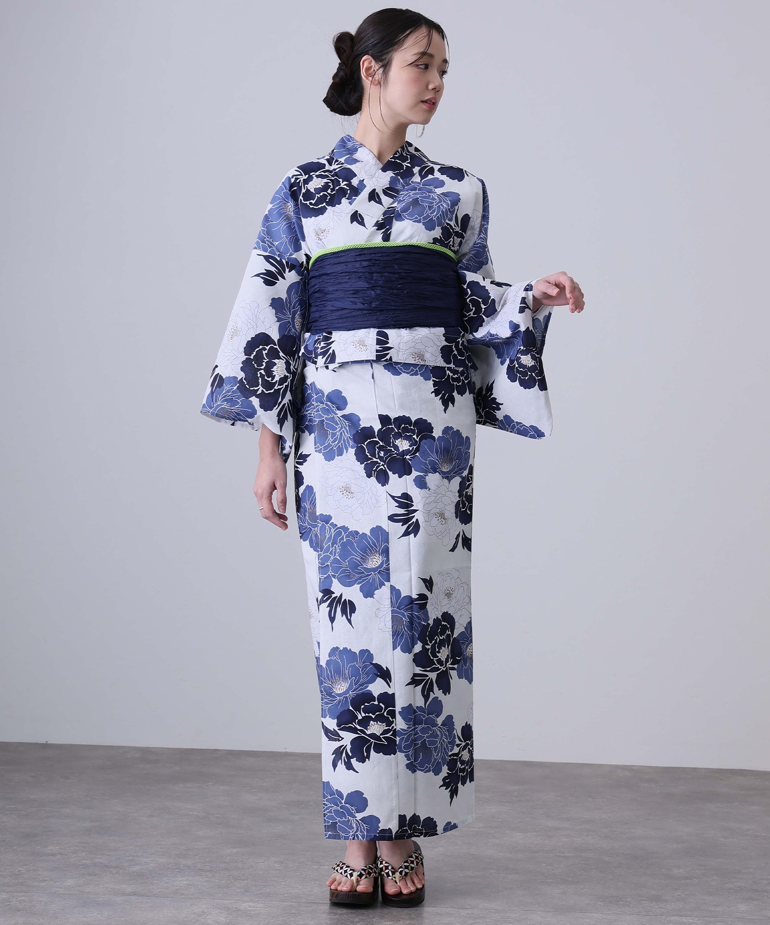 Traditional Yukata Kimono Cott - Summer Clothing Girls 评论和价格