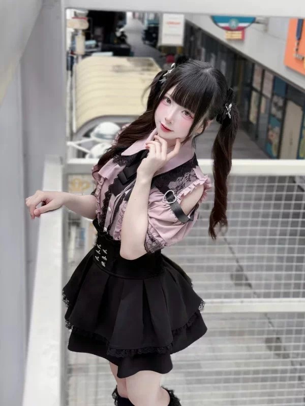Gothic Style Shoulder Bared Sh - Off Shoulder Blouse 评论和价格